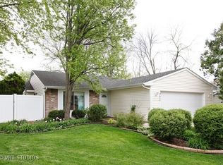 922 Menlo Ct, Joliet, IL