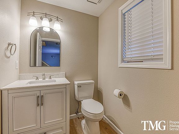 5th image of 10301 NE 69th St
