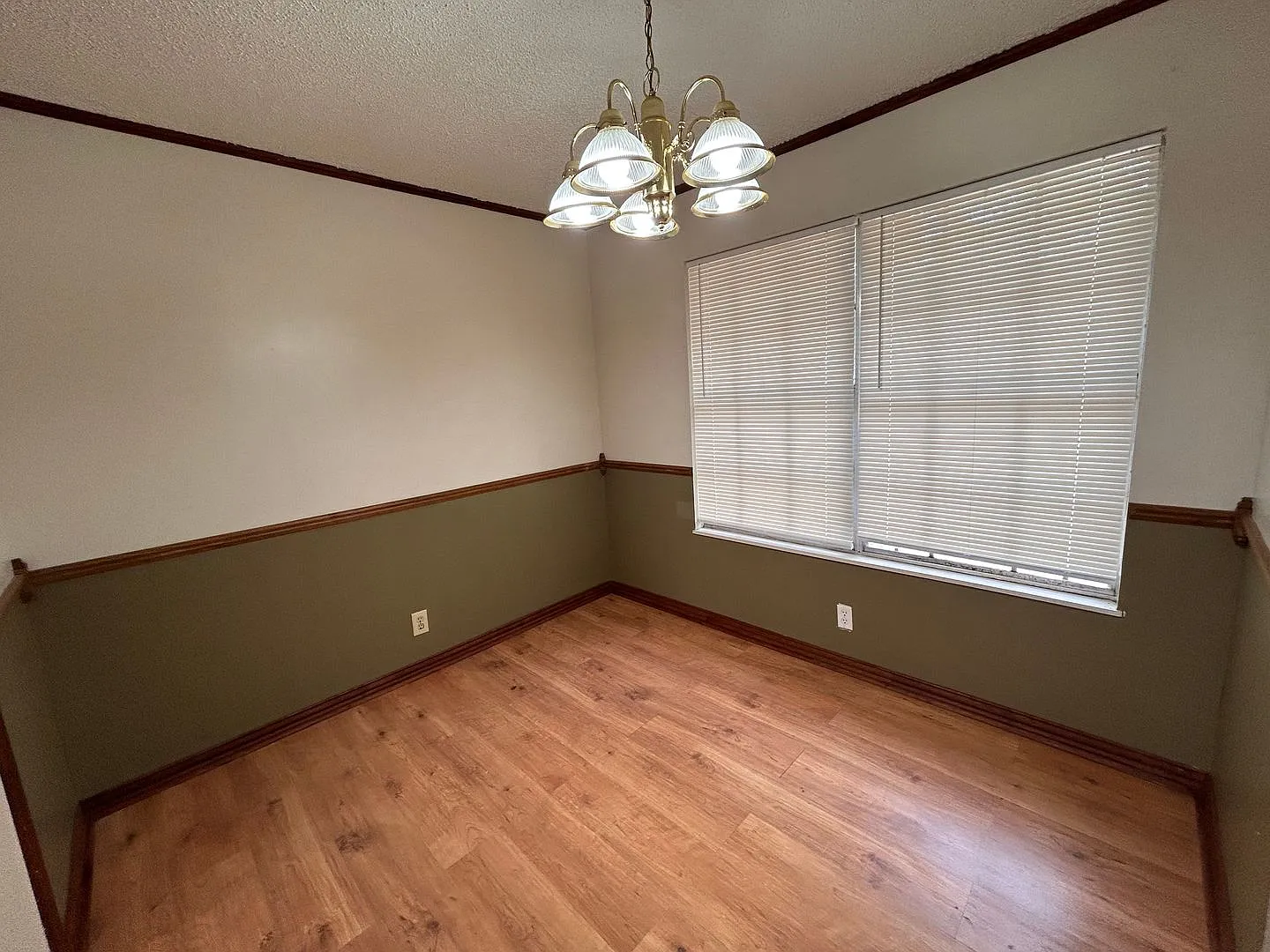 Nice space for the price! — Photo 4