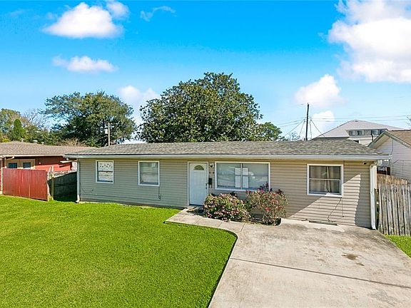 2nd image of 509 Farmington Pl