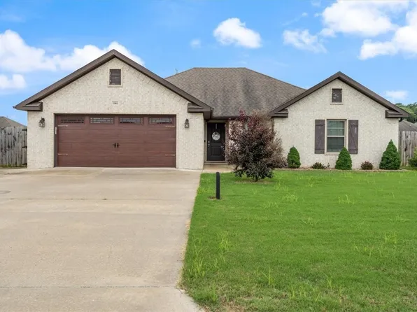 1001 Red Oak St, Elkins, AR 72727