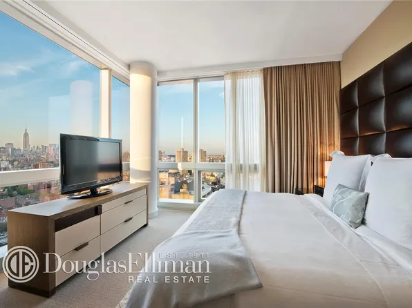 246 Spring Street image 1 of 10