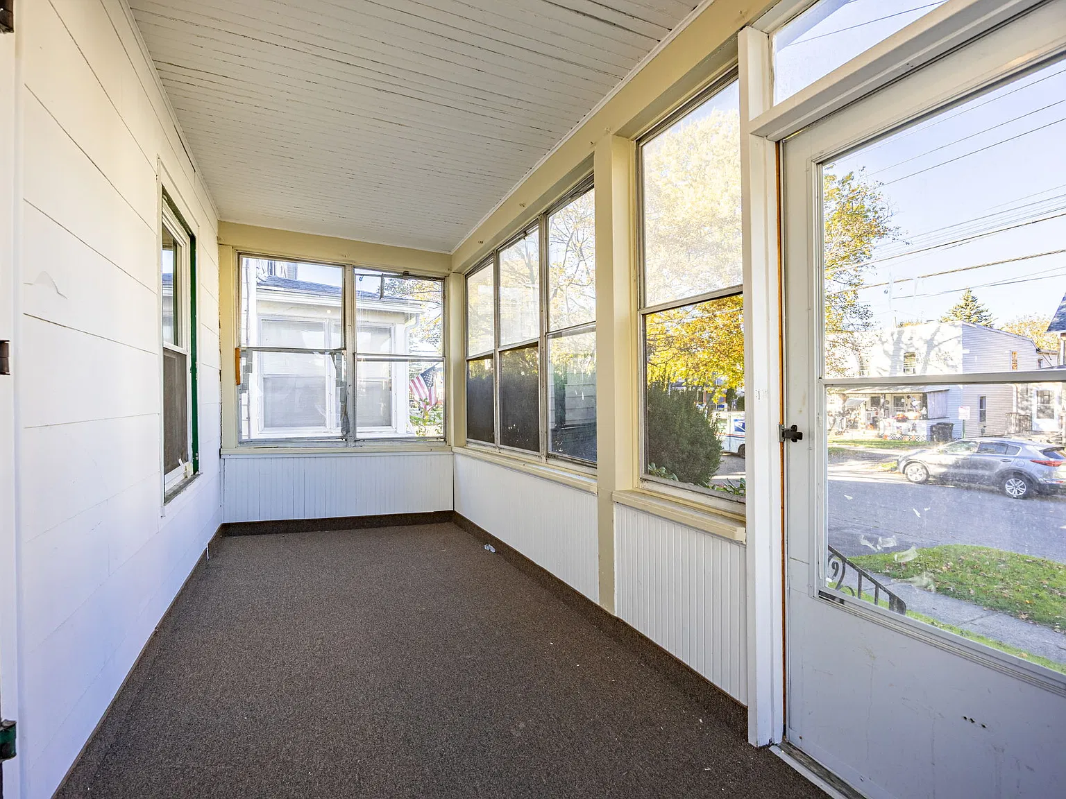 3 bed, 1112 sqft, $1,850 — Photo 2