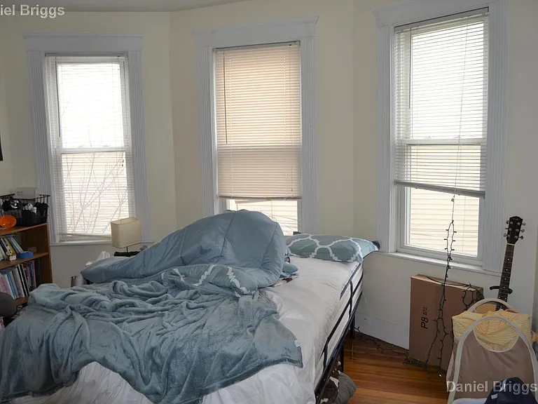 86 Easton St #2 — Photo 11