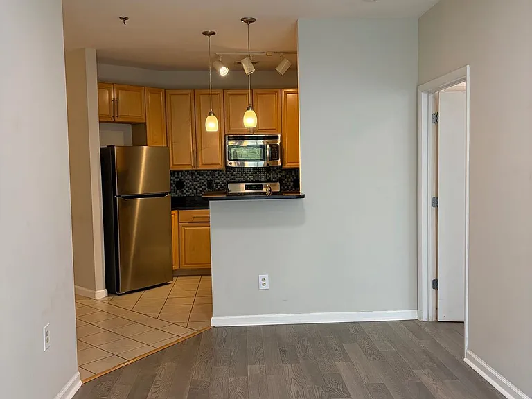 1201 E West Hwy #212 — Photo 13