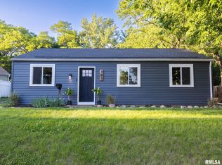 101 Kickapoo Ct, Marquette Heights, IL 61554