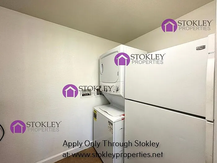 712 Moraga Rd — Photo 5