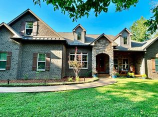 7270 Old Franklin Rd, Fairview, TN 37062