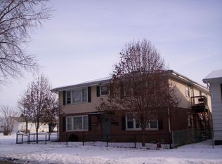 838 N Evergreen Ave, Kankakee, IL 60901