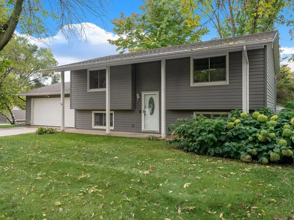 10 Radel Pl, Owatonna, MN 55060