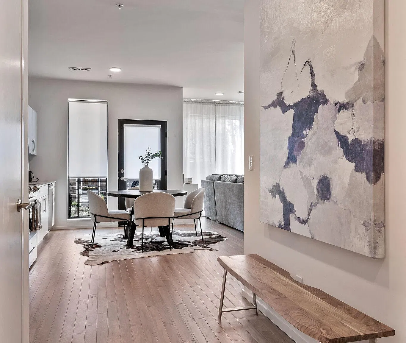 806 Olympic St — Photo 1