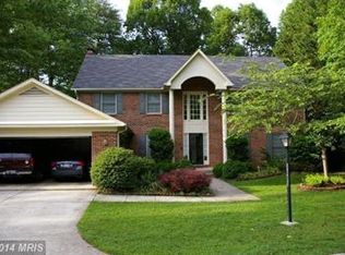 8800 Southlea Ct, Fairfax, VA 22031