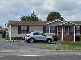 228 S State St, Brownstown, PA 17508