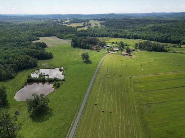 1960 Gaston Rd, Belton, KY 42324