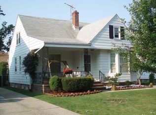 12210 Oak Park Blvd, Garfield Heights, OH