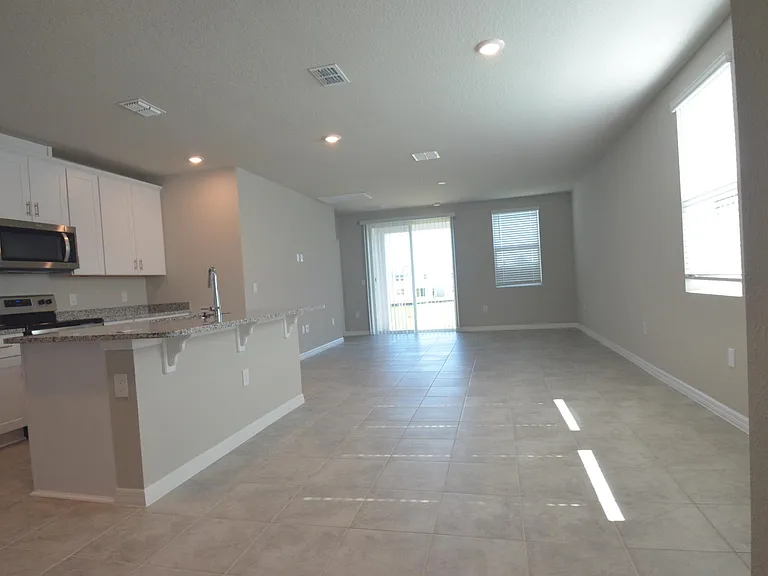 832 Rivers Crossing St — Photo 7