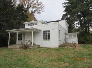 702 Galeener St, Vienna, IL 62995