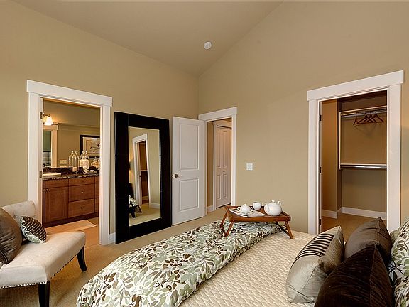 5th image of 900 228th Ave NE Unit 4A