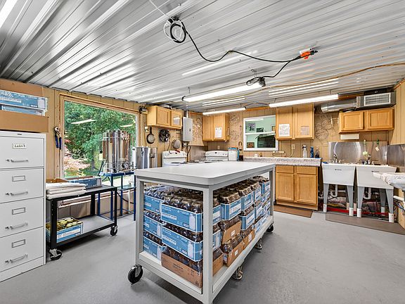 5th image of 5053 N Bittersweet Rd