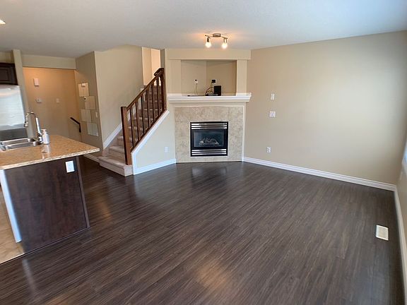3rd image of 141A Dakin Dr
