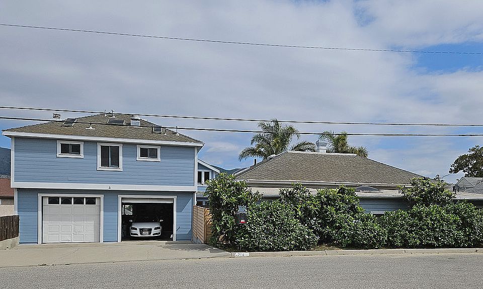 view from Foothill Rd.