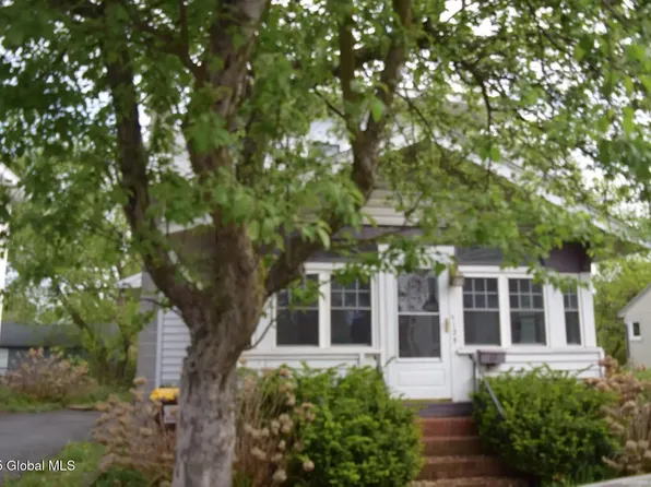 125 Hampton Avenue, Rensselaer, NY 12144