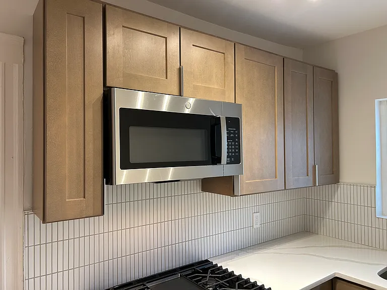 109 Montgomery St #2 — Photo 9