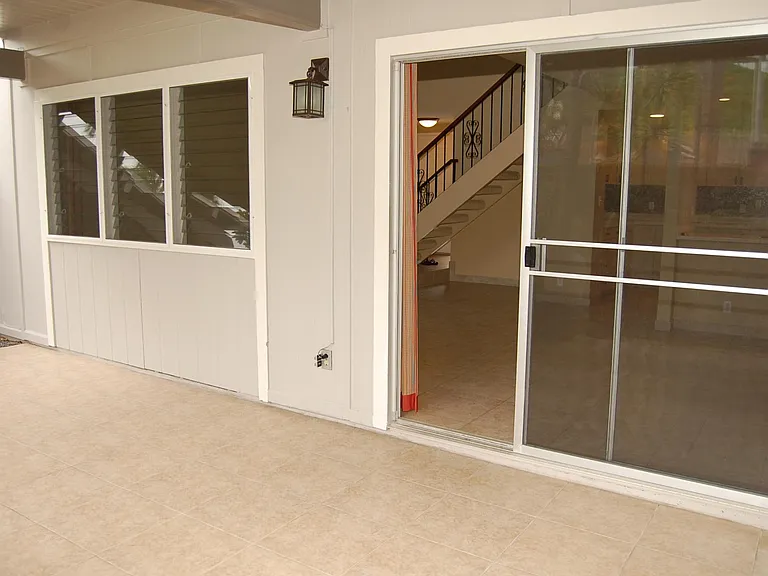 559 Keolu Dr — Photo 15