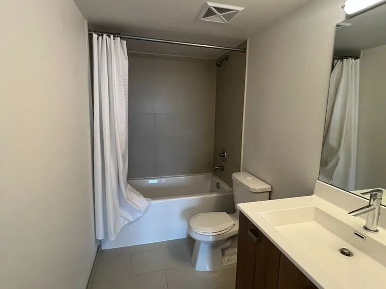 255 Village Green Sq #705 — Photo 5