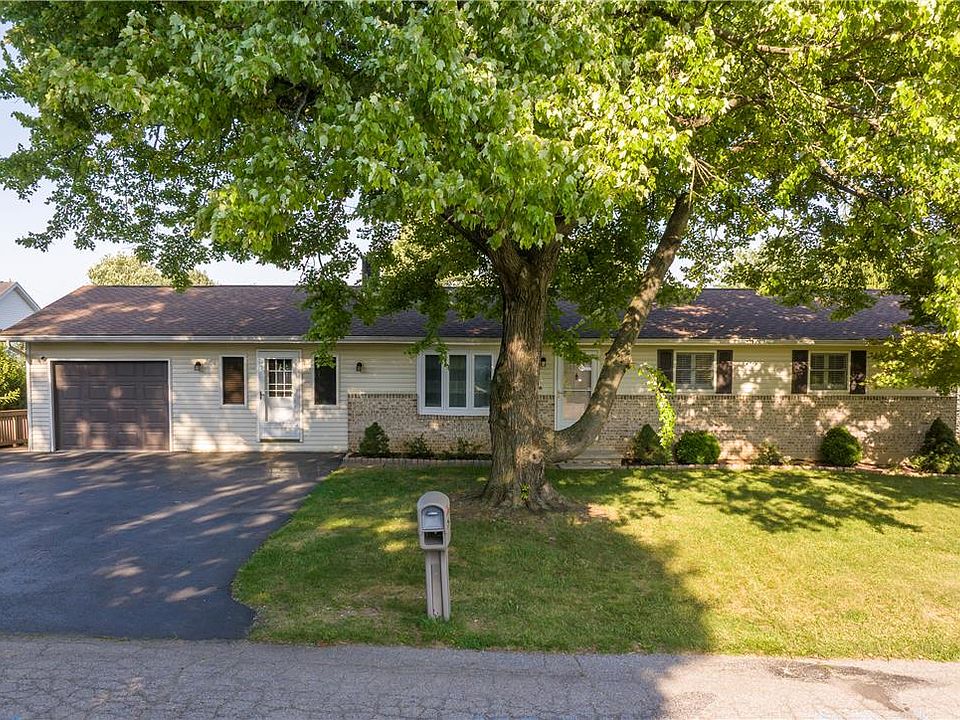 1st image of 1644 9th St