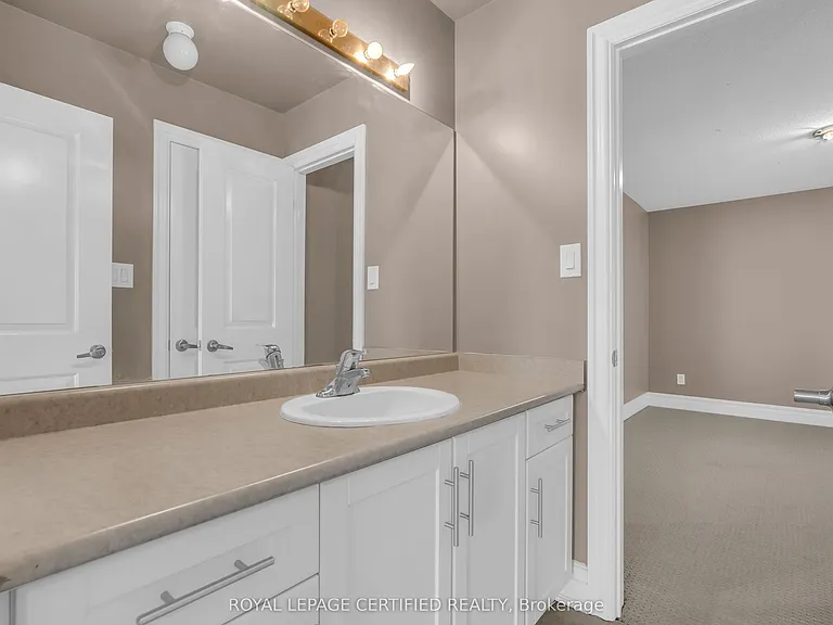 6 Cachet Ct — Photo 37