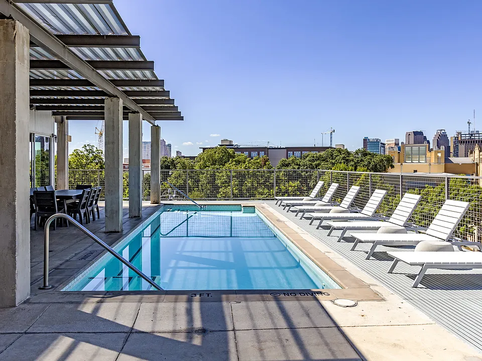 1221 Broadway Lofts