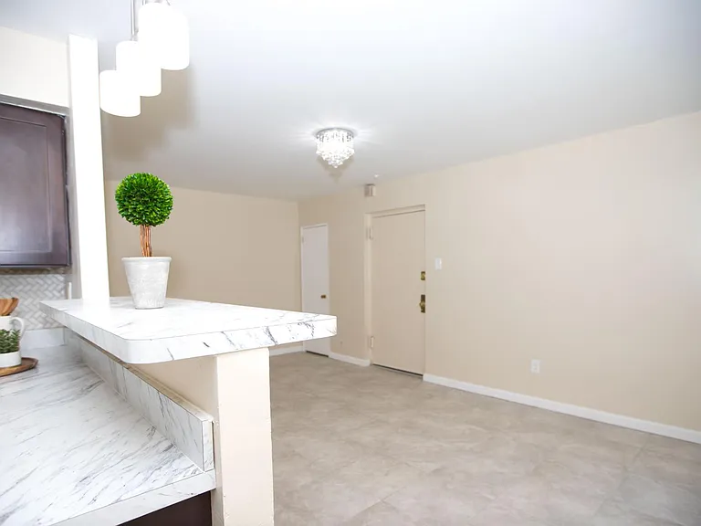 Premier 1-Bedroom