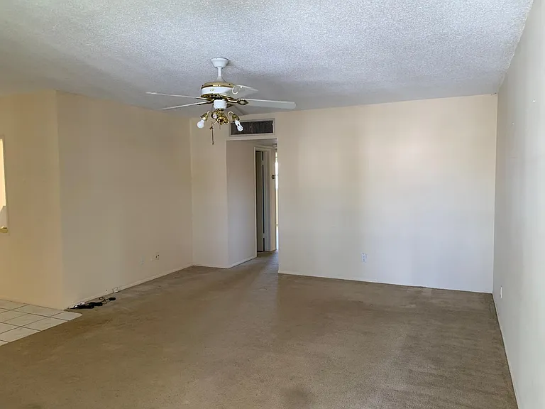 2453 NE 51st St #D316 — Photo 5