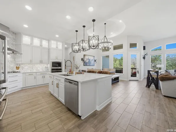 3711 Eliberis, San Antonio, TX 78261