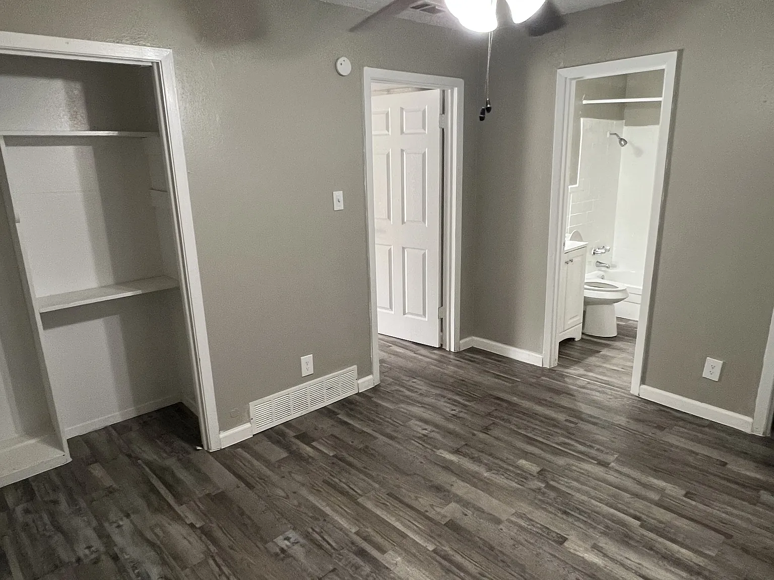 San Miguel Apartments — Photo 4