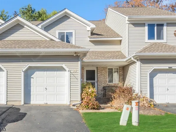 14 Sweetwater Ln, Hardyston Twp., NJ 07419