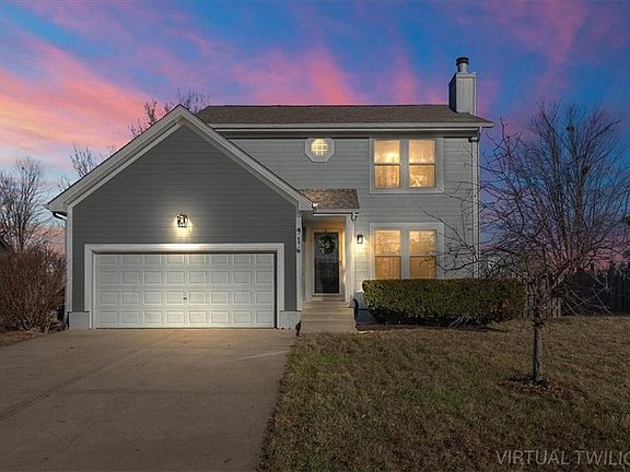 2nd image of 916 E Witch Hollow St
