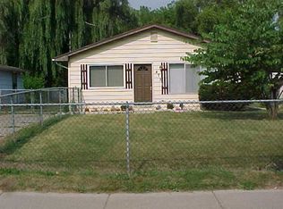 4732 Pleasant Grove Rd, Lansing, MI 48910