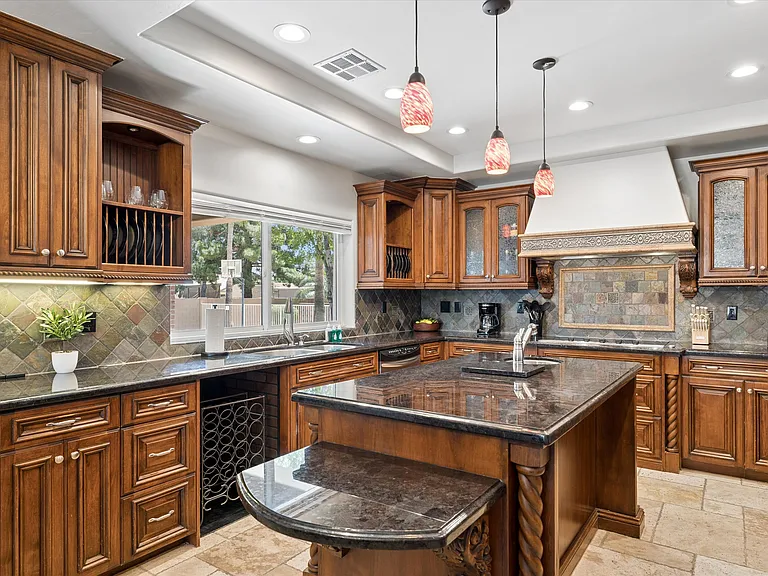 9023 W Patrick Ln — Photo 1