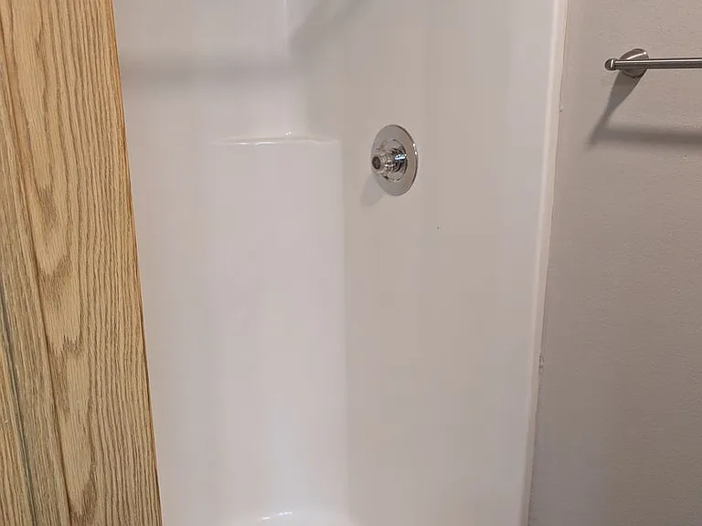 Silverwood Apartments — Photo 120