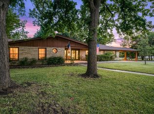 1221 Jack Dr, Kerrville, TX 78028