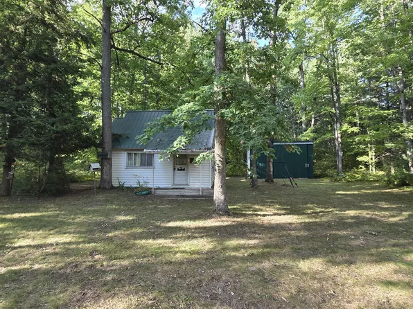 4298 E Five Mile Rd, Luther, MI 49656