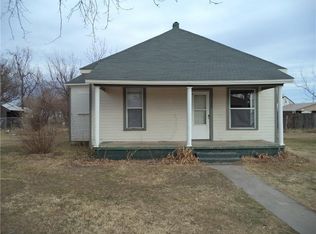 122 N N Ave, El Reno, OK 73036