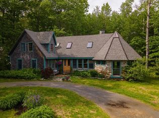 19 Winterberry Ln, Union, ME 04862