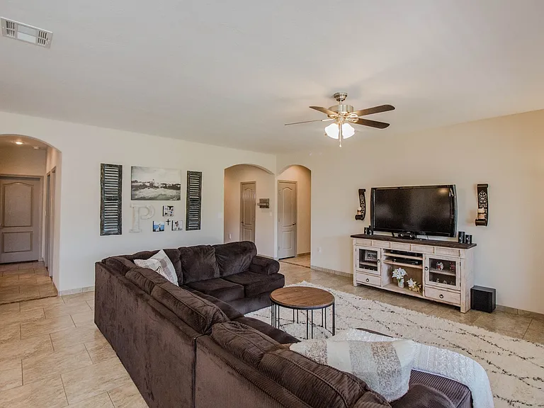 1155 Santiago St — Photo 3