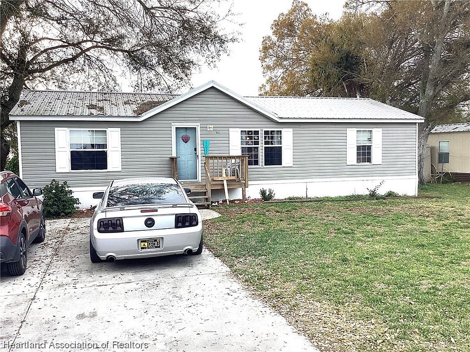 1st image of 1032 Blue Heron Ln