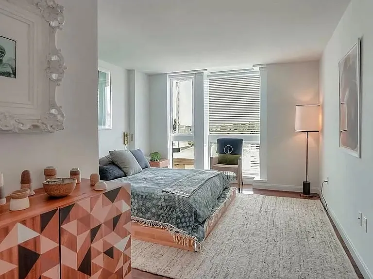 555 Fulton St #426 — Photo 9