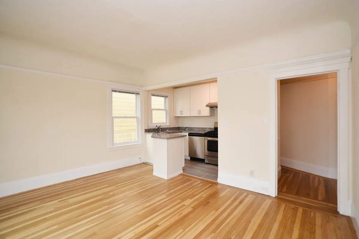 1 bed, 725 sqft, $4,600 — Photo 3
