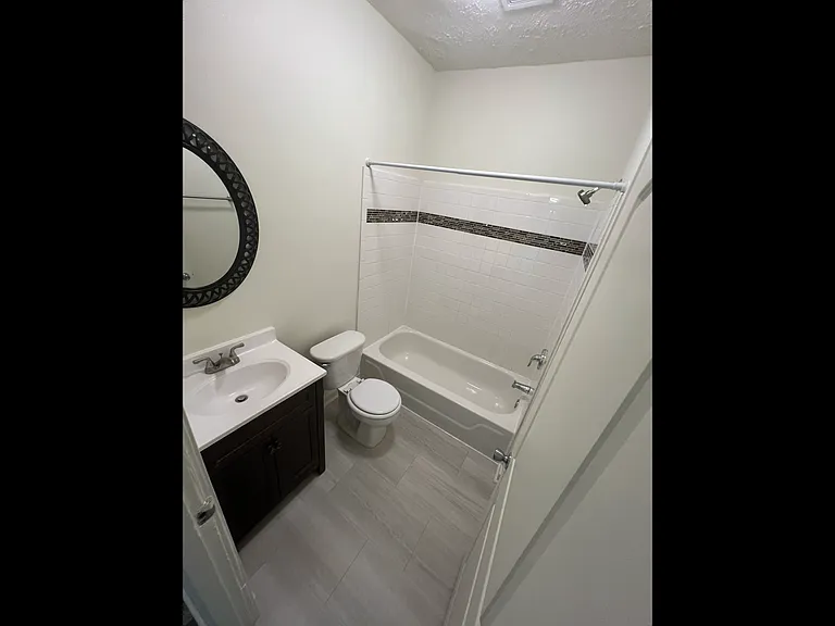1801 E Michigan St — Photo 10